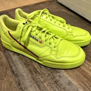VINTAGE ADIDAS Continental 80 Mens Rare Neon Yellow
Leather Low Sneakers